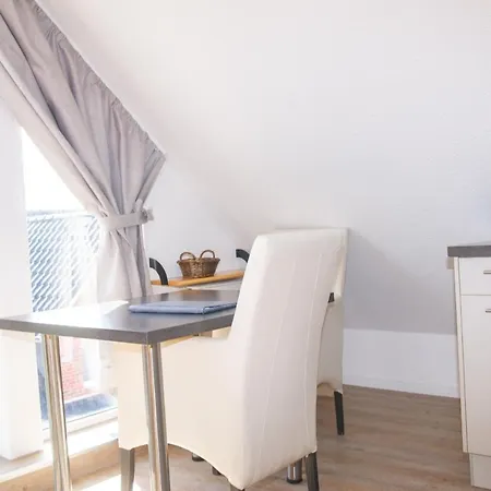 Apartment Ostut *